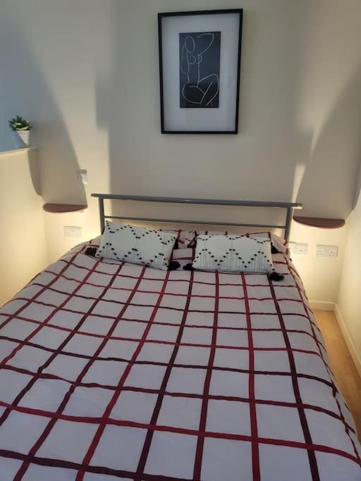 Lovely Spacious Studio Flat In City Centre. Birmingham Ngoại thất bức ảnh